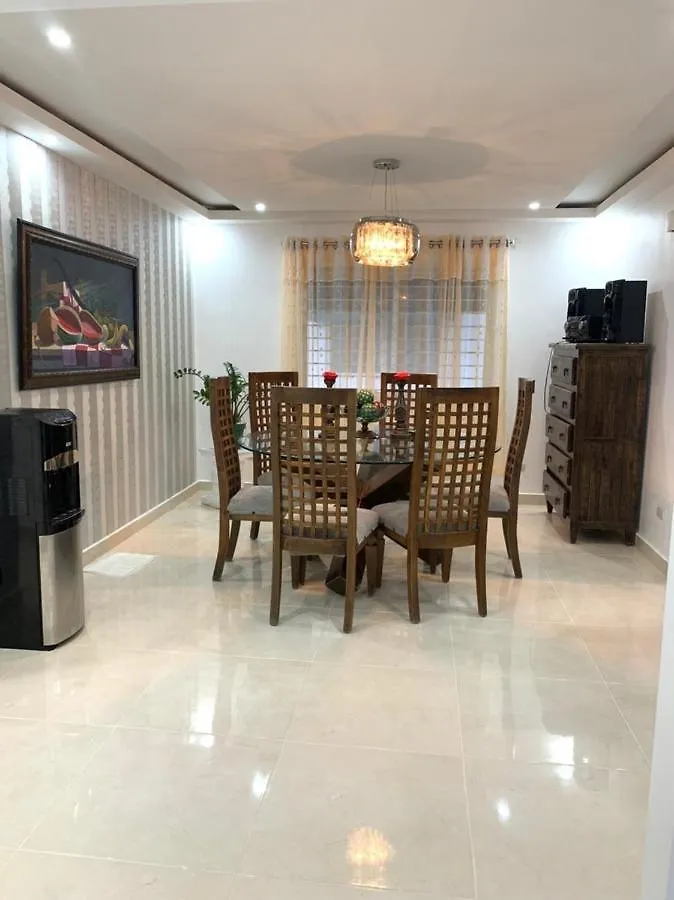 Lejlighed Caribean Dreams Apartement Beautiful Pool And Gym Santiago De Los Caballeros Den Dominikanske Republik